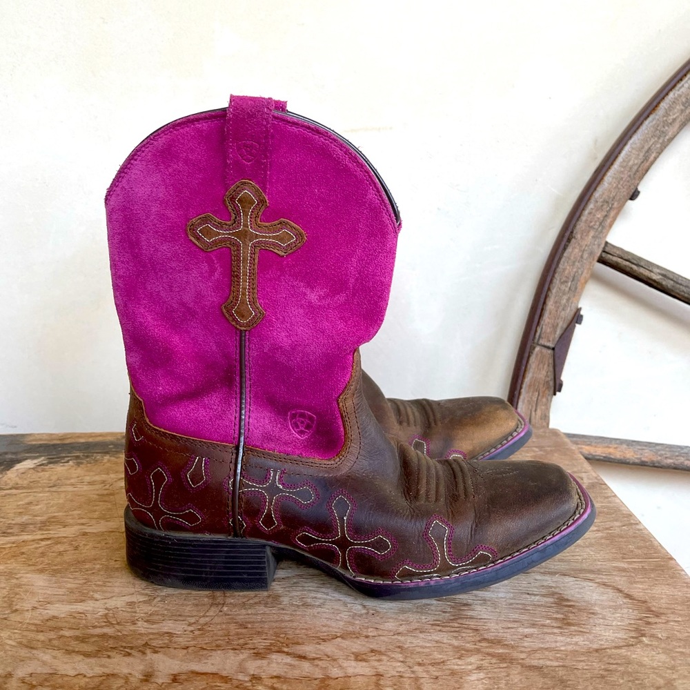 ARIAT COWBOY BOOTS Super Cute Pink Suede Brown Embroidered Leather Square Toe 4M